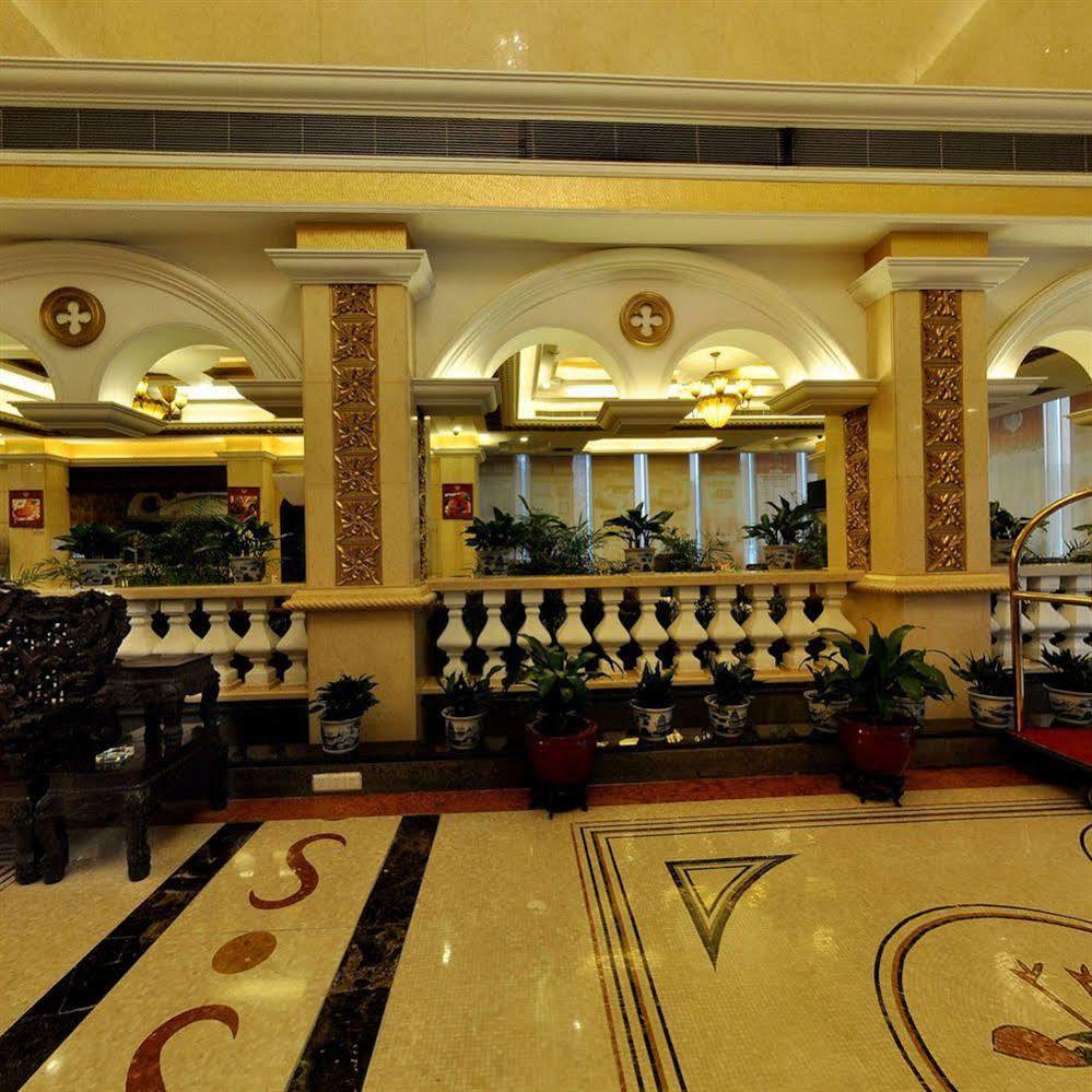 Vienna Hotel In Pinghu Square Shenzhen Exterior photo