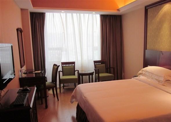 Vienna Hotel In Pinghu Square Shenzhen Room photo