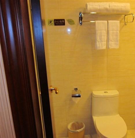 Vienna Hotel In Pinghu Square Shenzhen Room photo